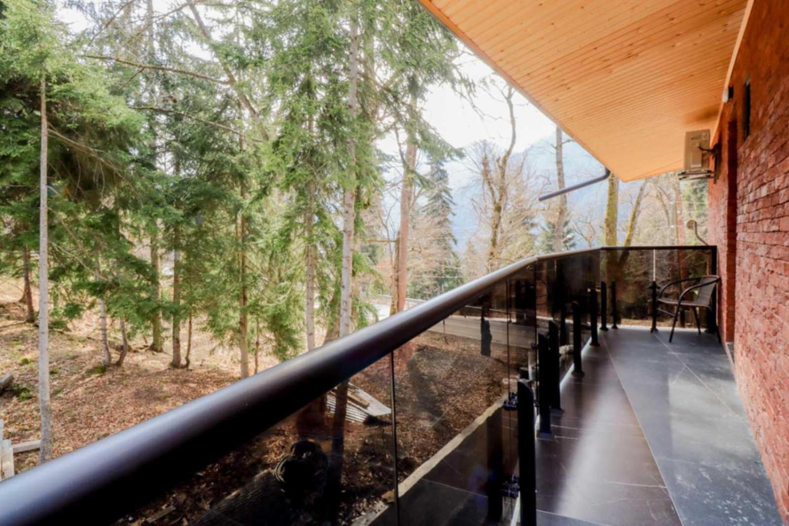 Hotel Evergreen Borjomi Exterior photo